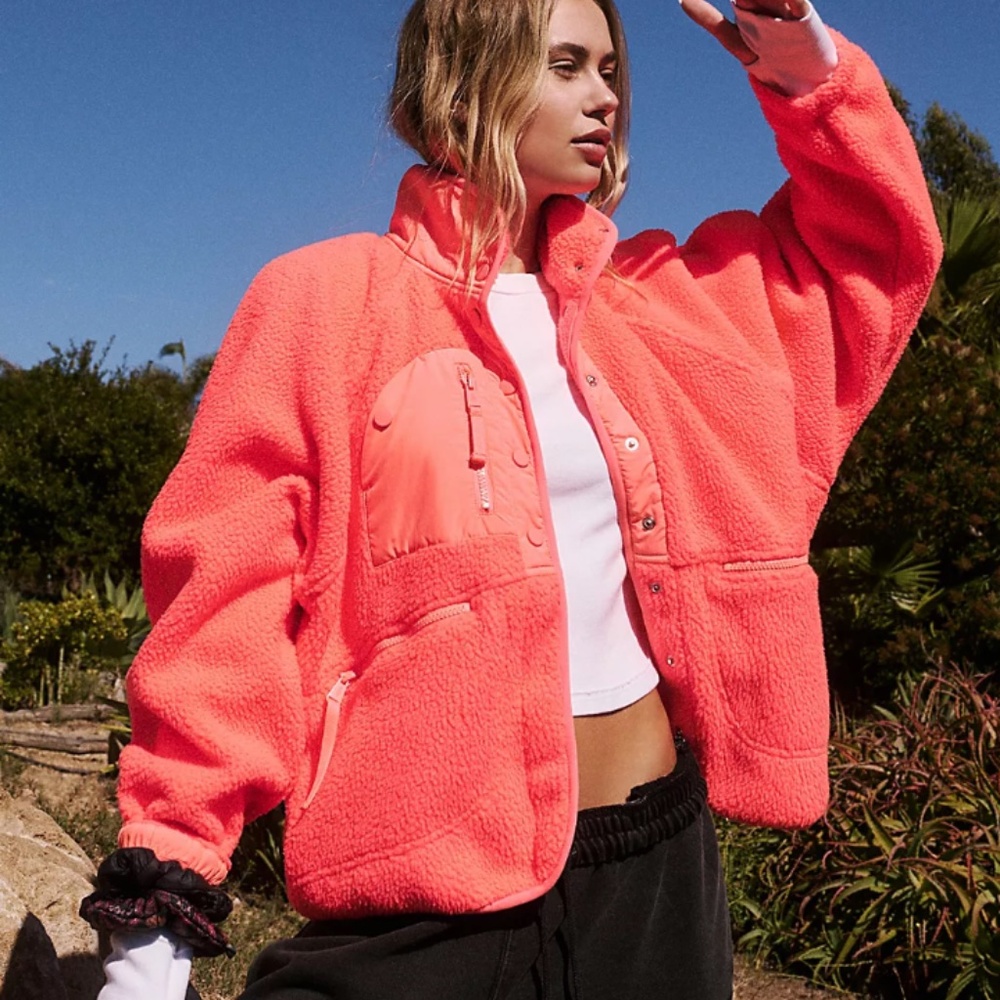 NWT Free People Hit The Slopes Fleece Jacket Medium Neon Coral